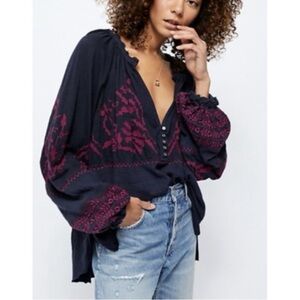 Free People Persuasian Embroidered Peasant Blouse sz XS